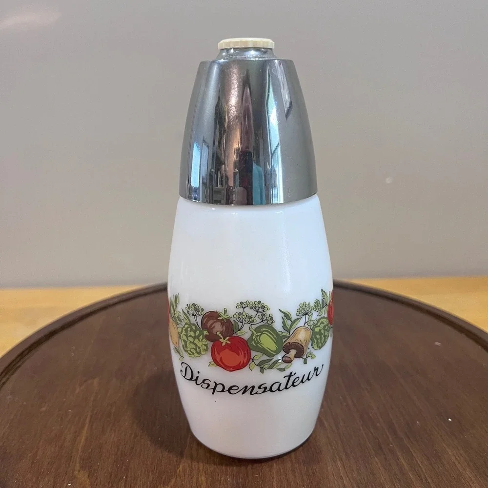 Vtg Gemco Spice of Life Milk Glass Stovetop Shaker Dispensateur 1970s MCM‎ Decor